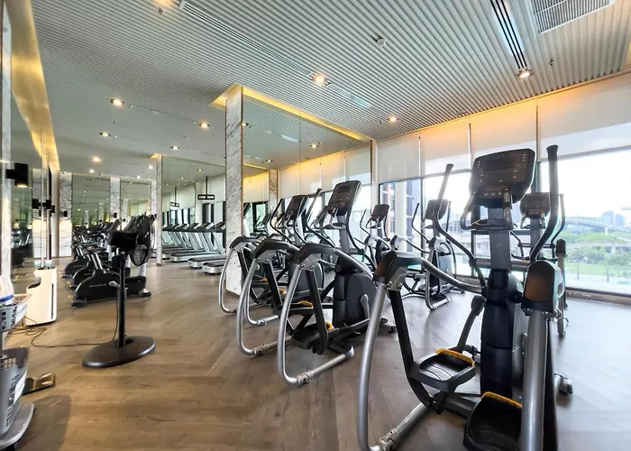 Apartamento 150 M To Mrt L Workspace And Kitchen L Suana L Sontana
