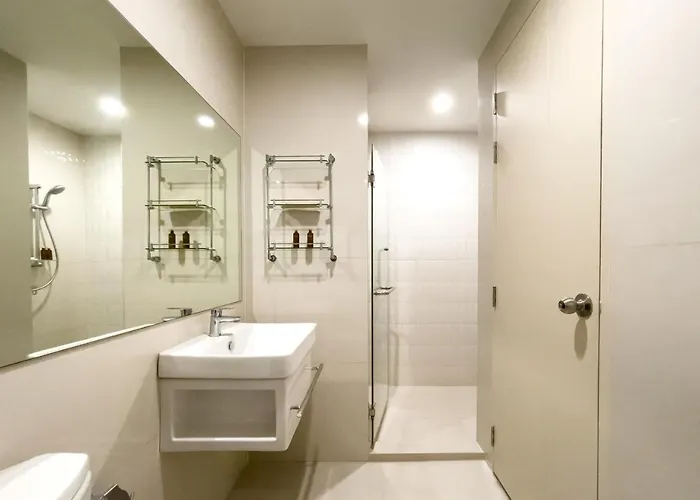 Apartamento 150 M To Mrt L Workspace And Kitchen L Suana L Sontana