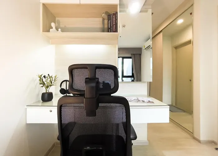 150 M To Mrt L Workspace And Kitchen L Suana L Sontana Banguecoque