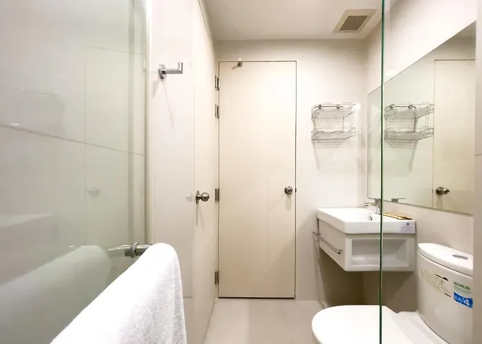 Apartamento 150 M To Mrt L Workspace And Kitchen L Suana L Sontana Banguecoque